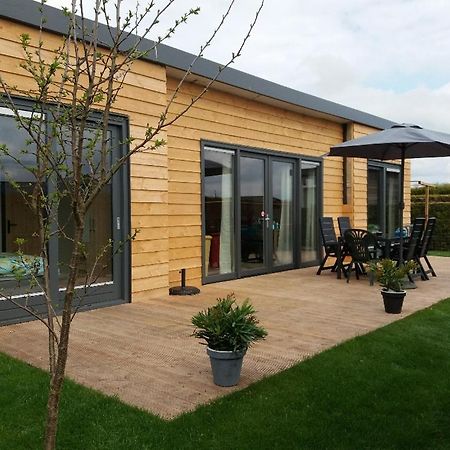 Luxe Vakantie Bungalow Met 3 Slaapkamers Dronrijp Extérieur photo